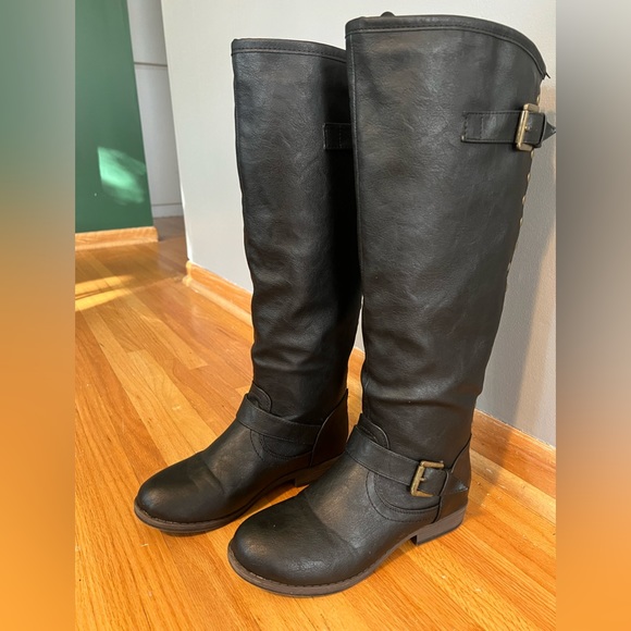 Journee Collection Spokane Riding Boot - Picture 5 of 9